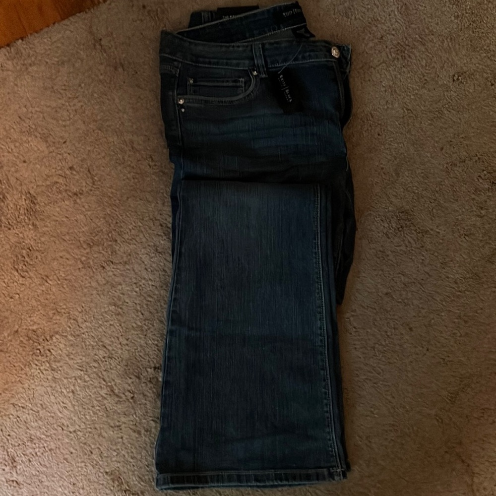 White House - Black Market Skinny Flare NWT
